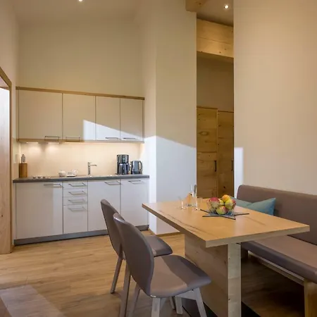 Beim Rohrer Kirchberg in Tirol