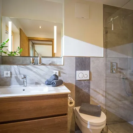 Beim Rohrer Kirchberg in Tirol