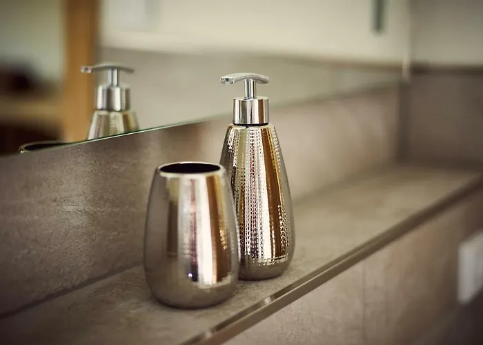 Beim Rohrer アパート *